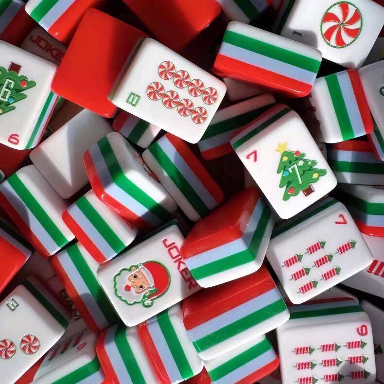 Design-forward mahjong gift set with Mahj House tiles and accessories